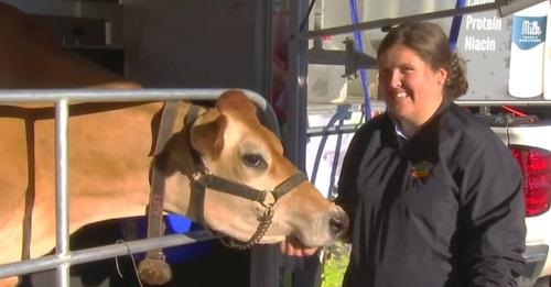 Mobile Dairy visits RCS