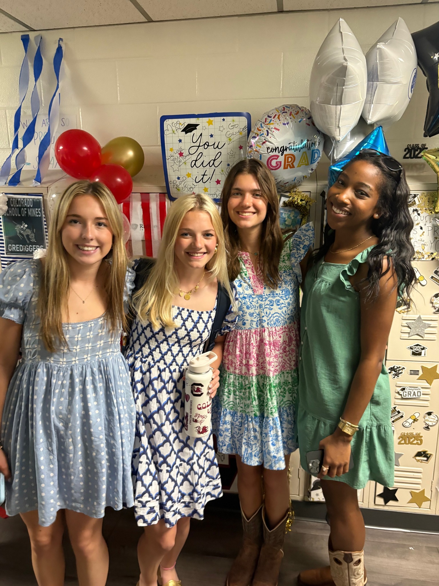 Senior Lunch / Locker and Car Decorating