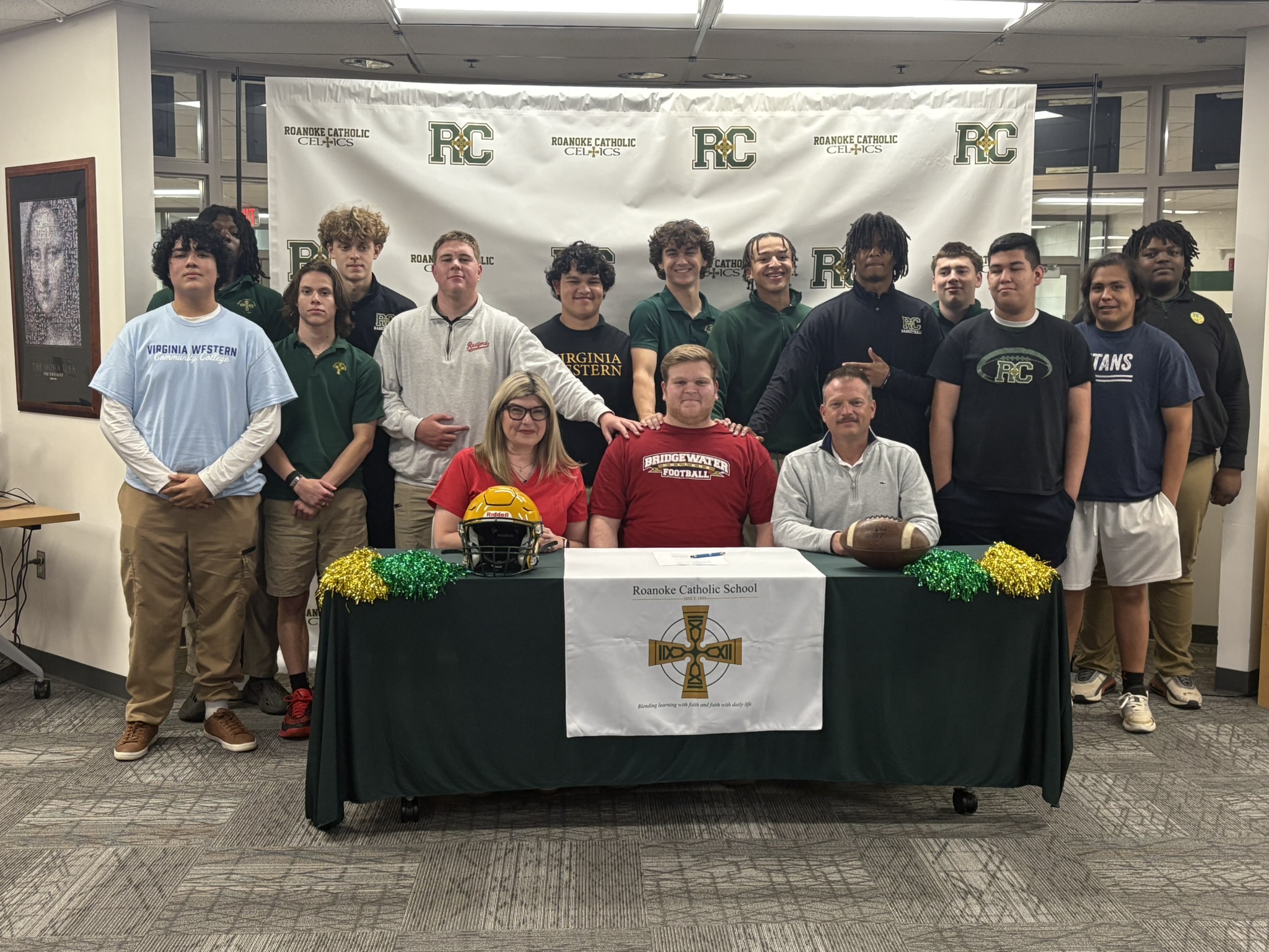Carson Baker signs for Bridgewater College